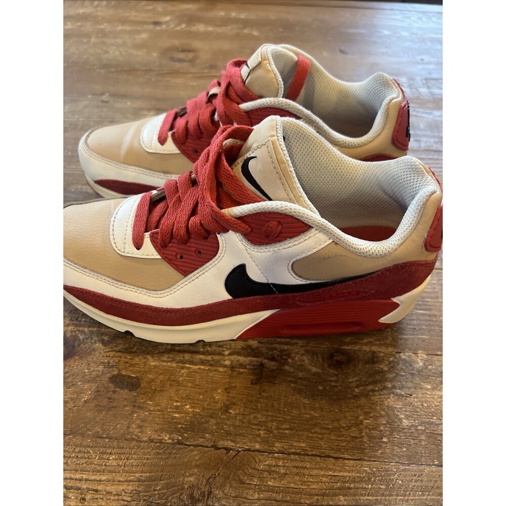 Nike Air Max 90 Leather Size 4.5 Y Youth Kids CD6864-200 Sesame Red Clay EUC